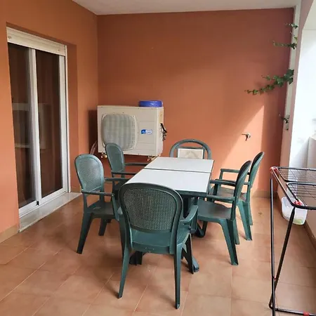 ¡Bajo Con Terraza Y Patio Con Vistas A La Piscina Comunitaria! Apartment Vera Exterior photo