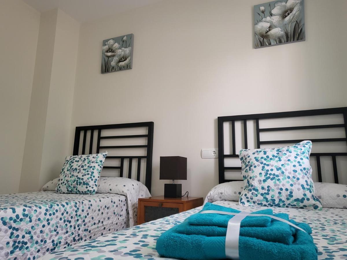 Apartment ¡bajo Con Terraza Y Patio Con Vistas A La Piscina Comunitaria! Vera